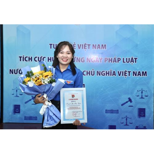 Trao Giải Cuộc Thi Tìm Hiểu Kiến Thức Pháp Luật Trong Đoàn Viên Thanh Niên